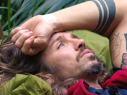 Gil Ofarim: Bittere Tränen im Dschungelcamp - "Ohne sie würde ich nicht mehr hier sitzen"
