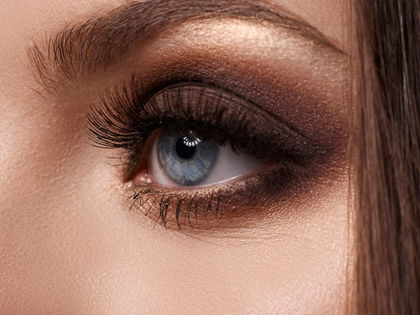 Falsche-Wimpern-Effekt ohne Extensions: Diese Mascara zaubert XXL-Volumen – und du kannst sie beliebig oft schichten!