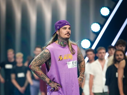 GNTM: Transmann Jill bekommt exklusives Vorab-Umstyling von Heidi Klum