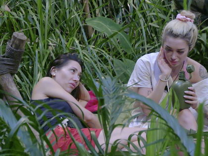 Dschungelcamp: Nach Bikini-Aussage – Samira & Ariel verteidigen Eva