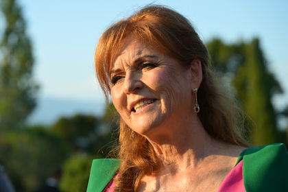 Enthüllungsbuch über Andrew & Epstein geplant? Sarah Ferguson bricht Schweigen zu Schlagzeilen