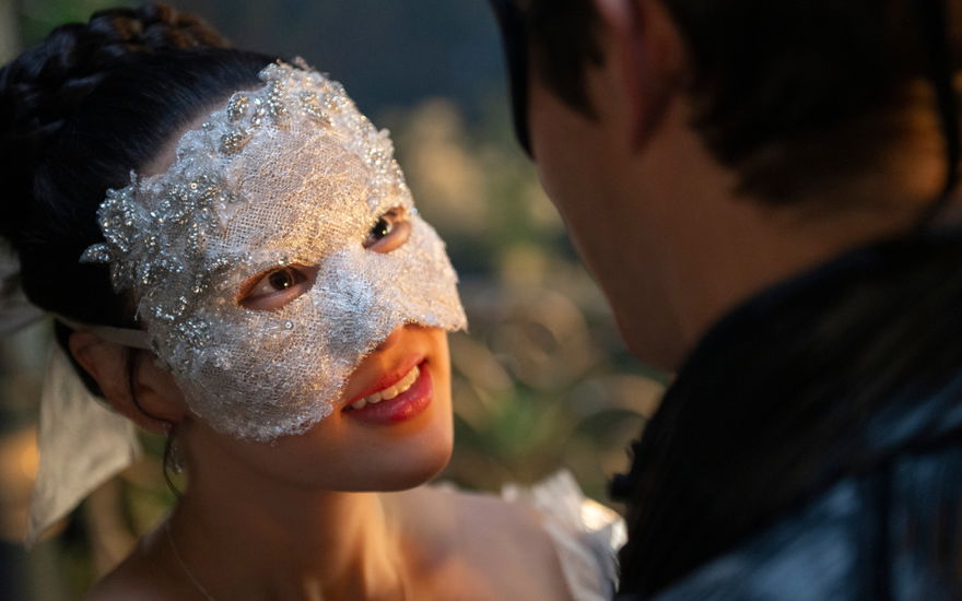 bridgerton Maskenball mit Sophie