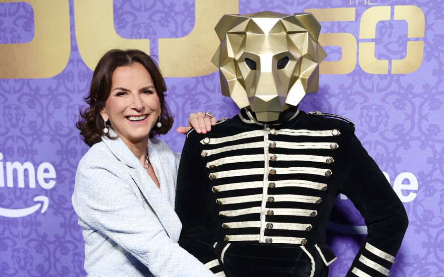 Claudia Obert und der "The 50" Löwe