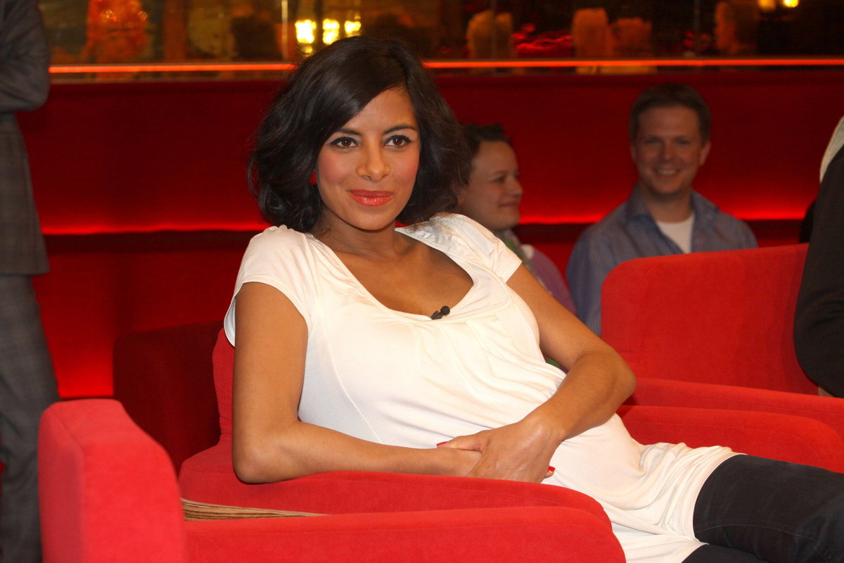 Collien Fernandes schwanger im Jahr 2012