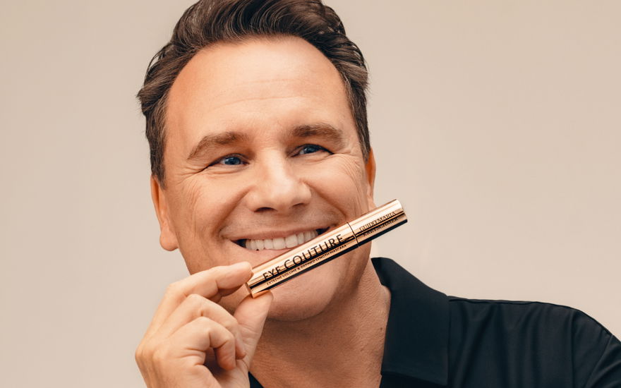 Guido Maria Kretschmer mit der Eye Couture Mascara