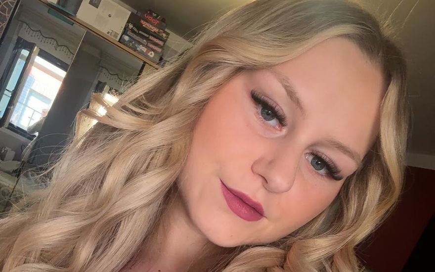 Sarah-Jane Wollny Selfie