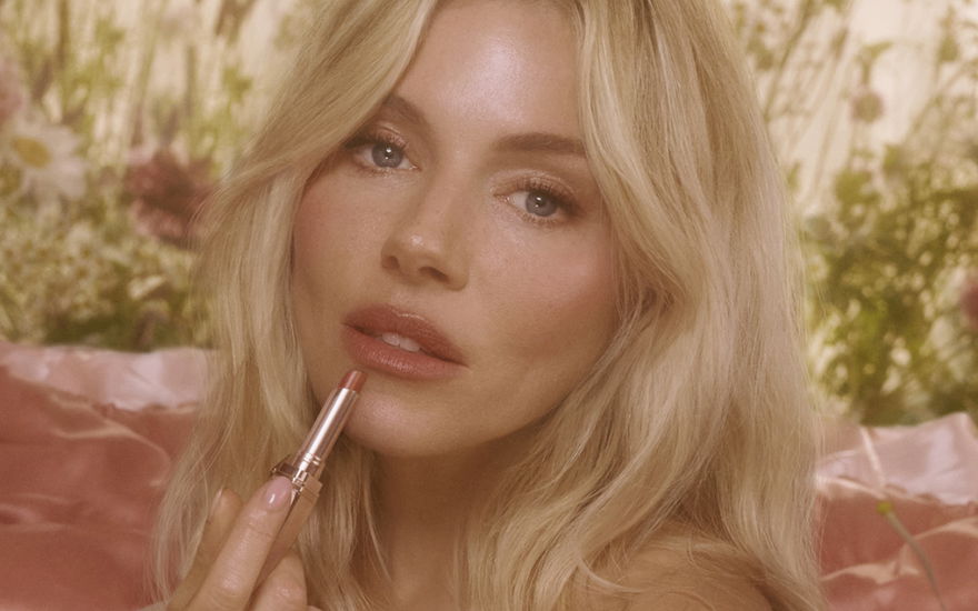 Sienna Miller für Pillow Talk