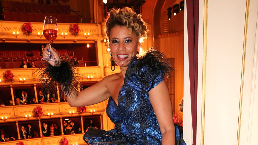 Arabella Kiesbauer Wiener Opernball