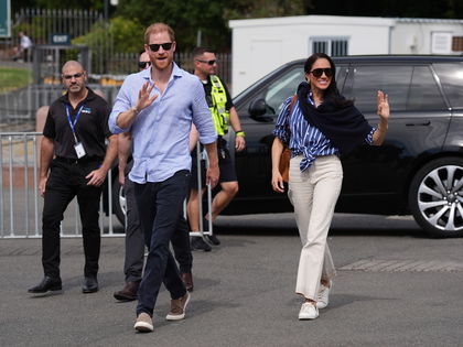 Prinz Harry & Meghan: Heimkehr nach Montecito – Das rührende Detail an ihrer Haustür