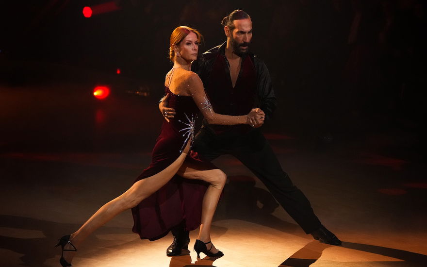 Esther Schweins und Massimo Sinato bei Let's Dance