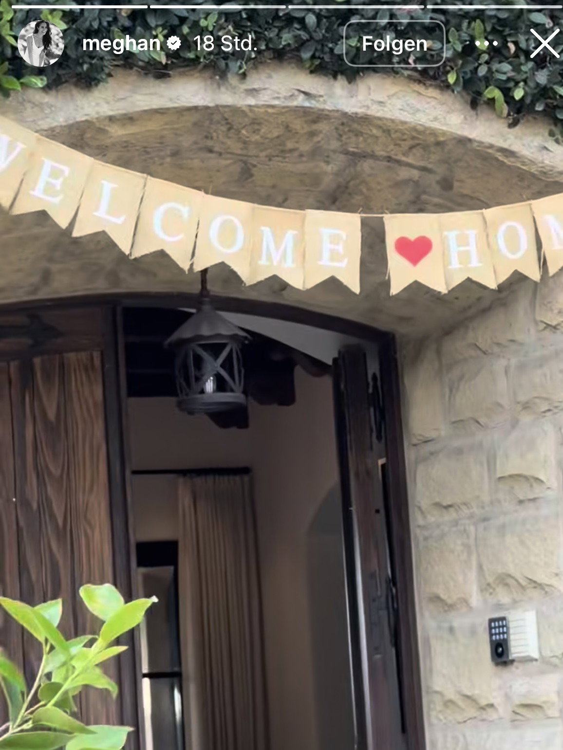 Welcome Home Schild für Meghan und Harry