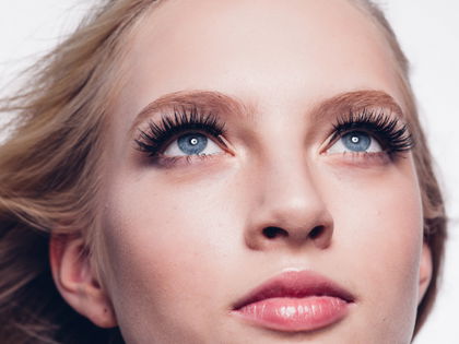 Beauty-Wunder: Diese Mascara aus der Drogerie zaubert eine endlose Länge – und lässt sich in 3 Sekunden entfernen