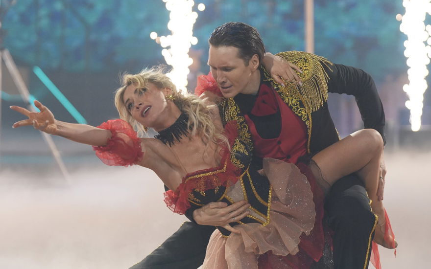 Anna-Carina Woitschack ist Dancing Star
