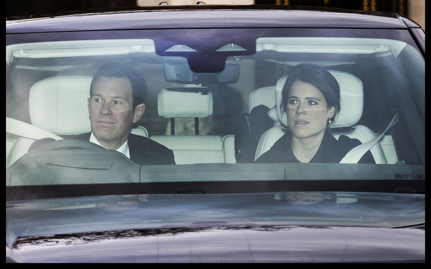 Eugenie und Jack Brooksbank im Auto