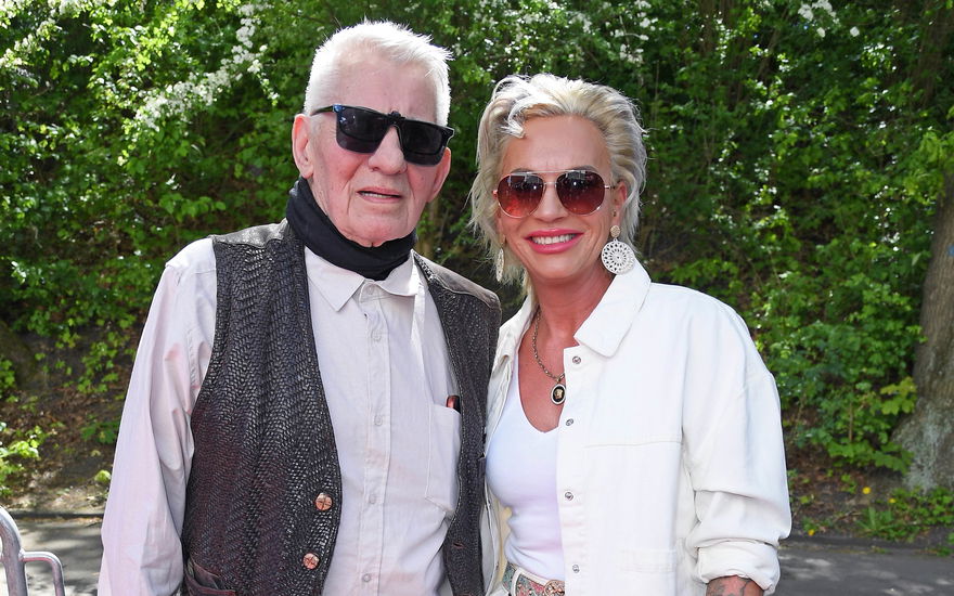 Heinz Hoenig mit Ehefrau Anika, Mai 2026