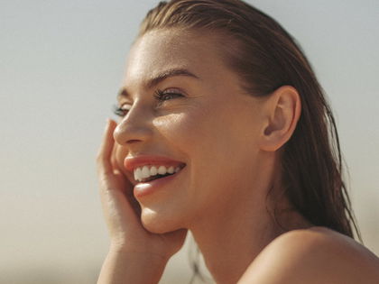 Sommerbräune in 6 Stunden: Mit diesen genialen Tanning Drops aus der Drogerie strahlt dein Teint sofort