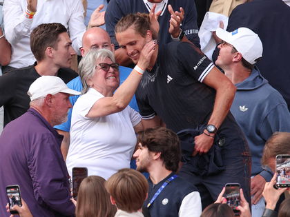 Alexander Zverev: Rührend! Oma Natalia ist seine Glücksbringerin