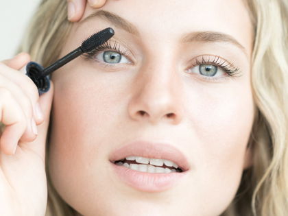 Beauty-Trend 2026: Dieser neue Mascara-Entferner stoppt Wimpernausfall um 91%