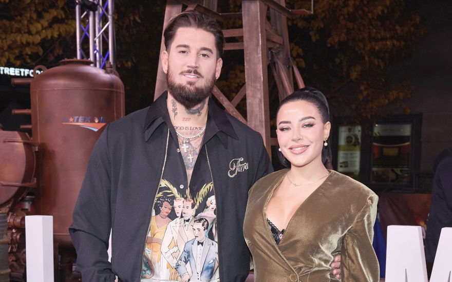 Leyla Heiter und Mike heiter auf rotem Teppich