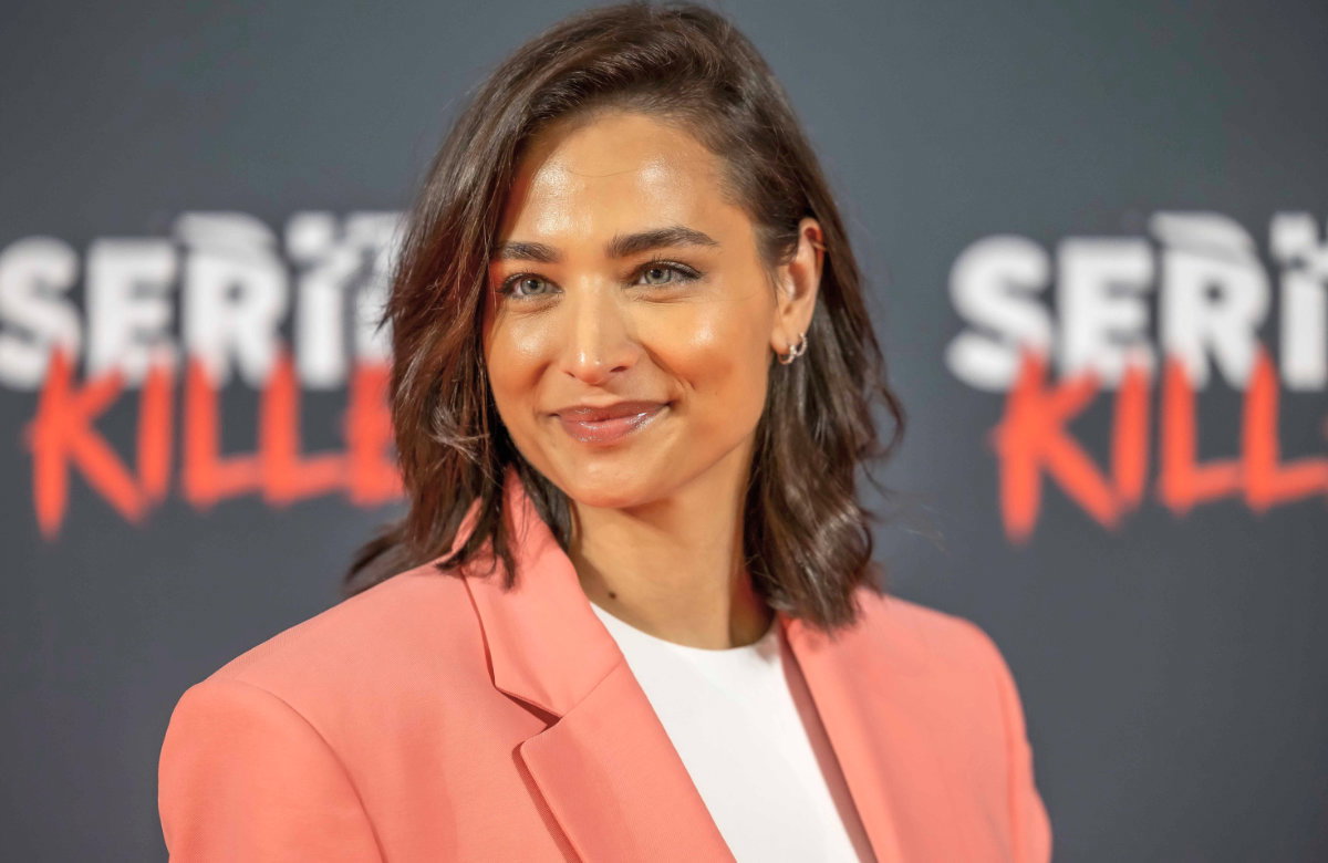 Amira Aly lächelt