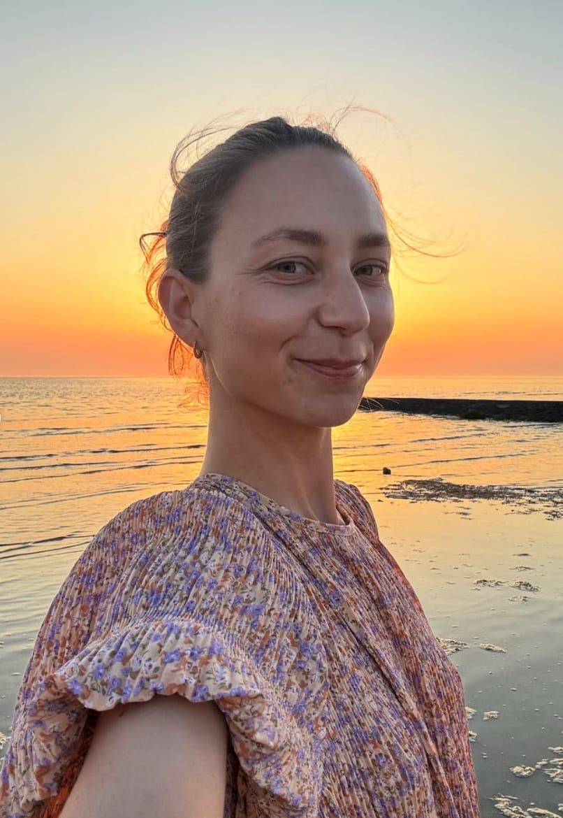 Hate nach Fehlgeburt: "Hochzeit auf den ersten Blick“-Emma wehrt sich