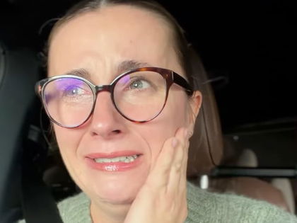 "Angst und Überforderung": Anna Heiser weint im Netz