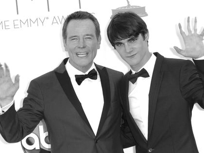 Nach Tod von RJ Mitte (†34): "Breaking Bad"-Papa Bryan Cranston teilt bewegende Worte
