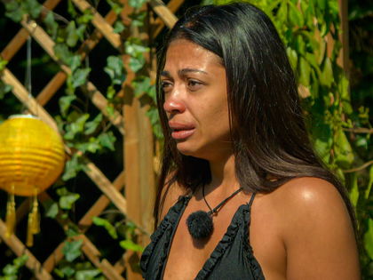 Hati Suarez: "Alex hat es geschafft, wieder das Ekelhafteste aus mir rauszuholen"