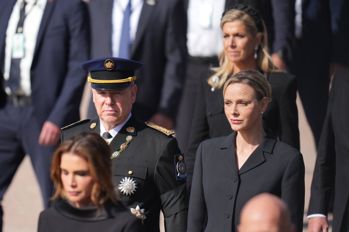 Fürst Albert und Fürstin Charlene von Monaco König Philippe und Königin Mathilde von Belgien bei der Trauerfeier von König Harald von Norwegen