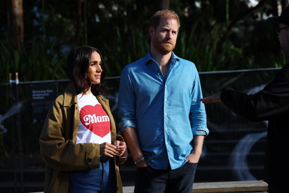 "Könnte Krieg geben": Düstere Prognose für England-Rückkehr von Meghan & Harry