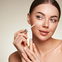 "Benefit POREfessional Concealer" im OK! Test: Dieser neue Concealer zaubert sofort porenfreie Haut ohne Fältchen