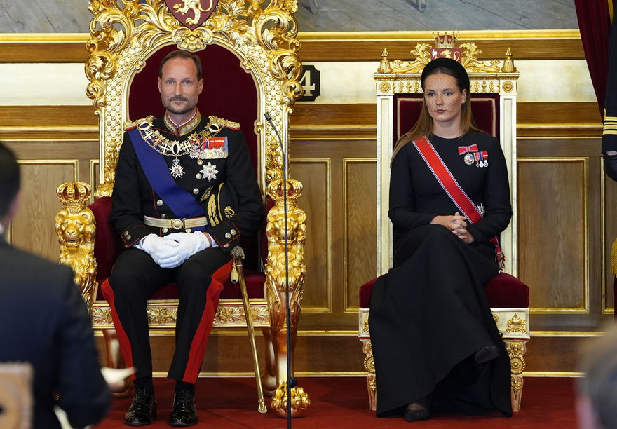 König Haakon von Norwegen mit seiner Tochter Prinzessin Ingrid-Alexandra