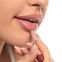 Weichzeichner für die Lippen: Dieser Drogerie-Lipliner lässt Fältchen sofort verschwinden