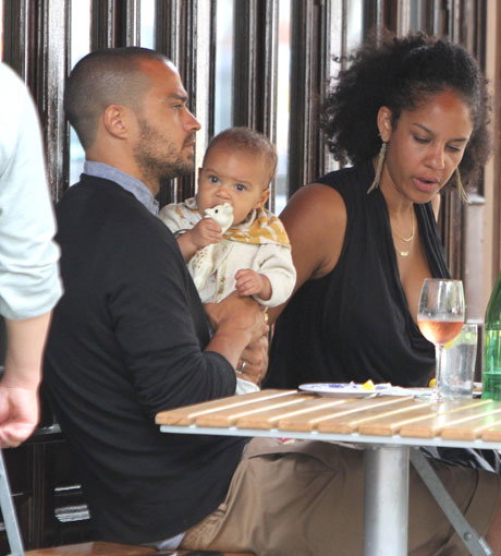 Jesse Williams lässt seine Tochter Sadie nie wieder los