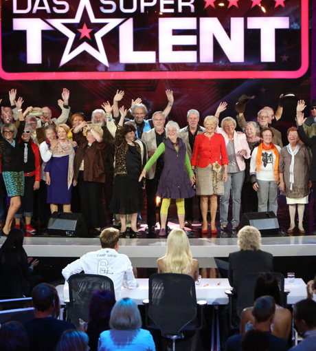 Der Seniorenchor rund um Volker Buchloh und den "German Silver Singers" wurde vom Publikum gefeiert