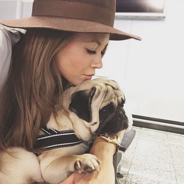 Mandy Carpisto mit ihrem Hund Capone