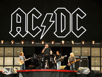 Colin Burgess (†77): Fans trauern um AC/DC Schlagzeuger