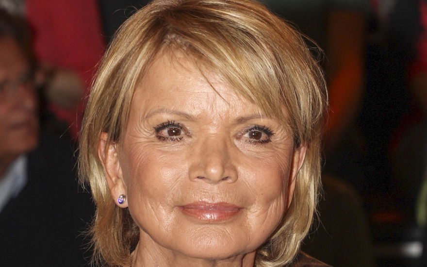 Uschi Glas lächelt