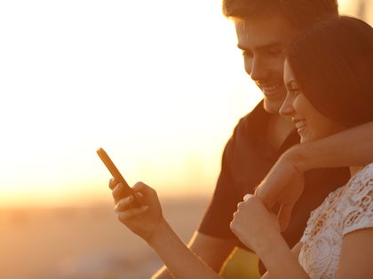 Laut Tinder: Diese Sternzeichen bekommen die meisten Matches
