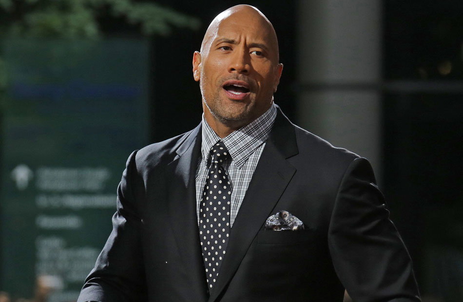 Dwayne Johnson im Anzug