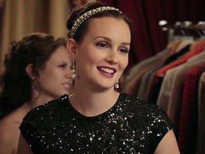 Fashion-Trend 2023: Dieses Shirt im Häkel-Look von H&M würde selbst Blair Waldorf tragen