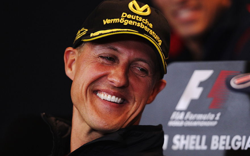 Michael Schumacher lacht