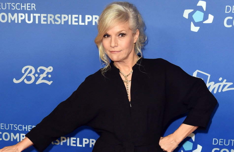 Ina Müller posiert für Fotografen