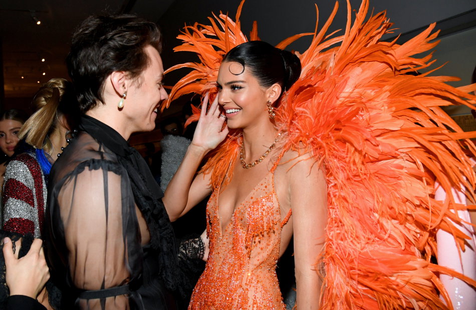 Harry Styles und Kendall Jenner flirten