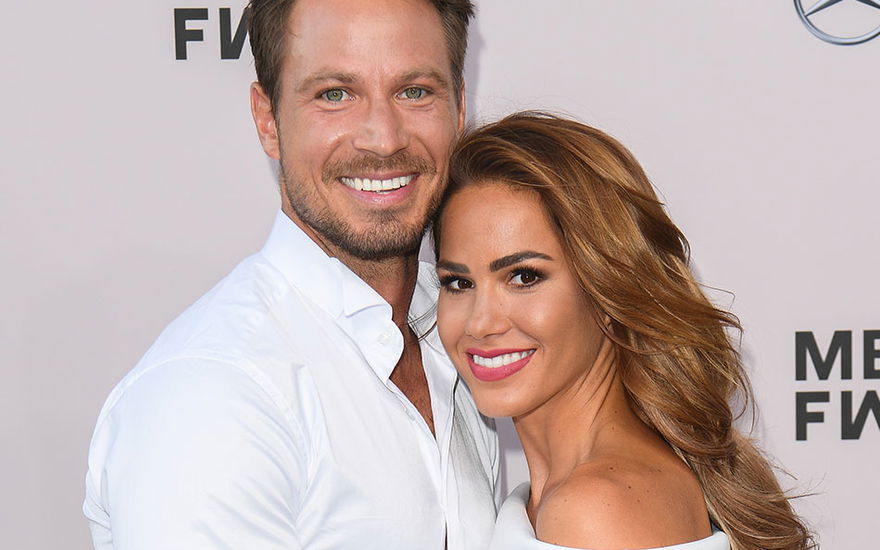 Sebastian und Angelina Pannek Arm in Arm