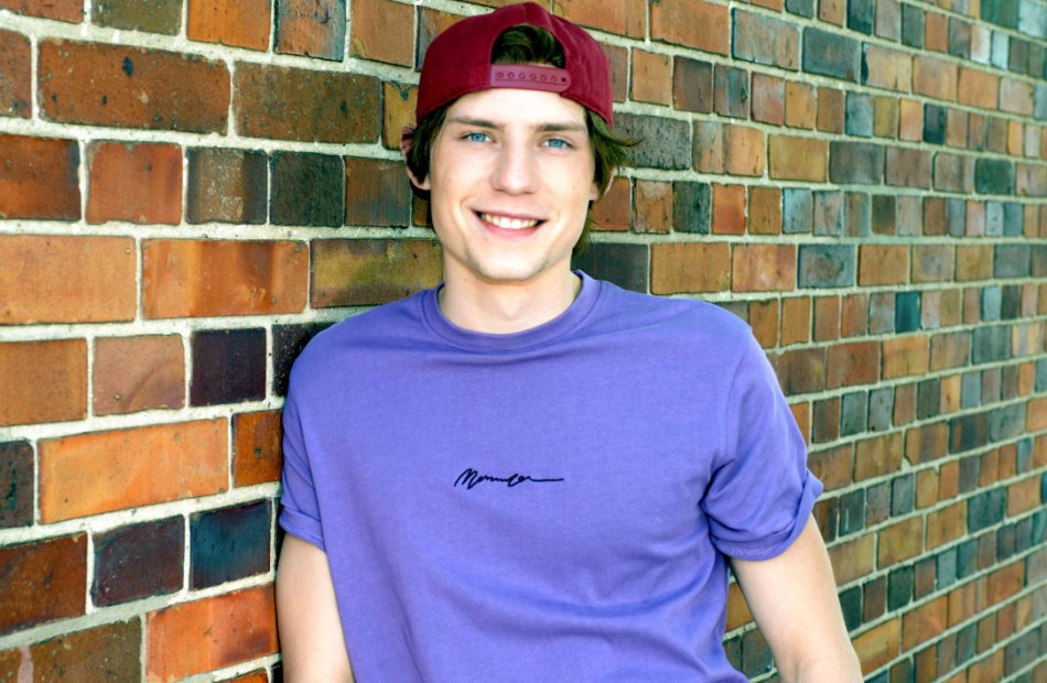 Lennart Borchert mit Cap