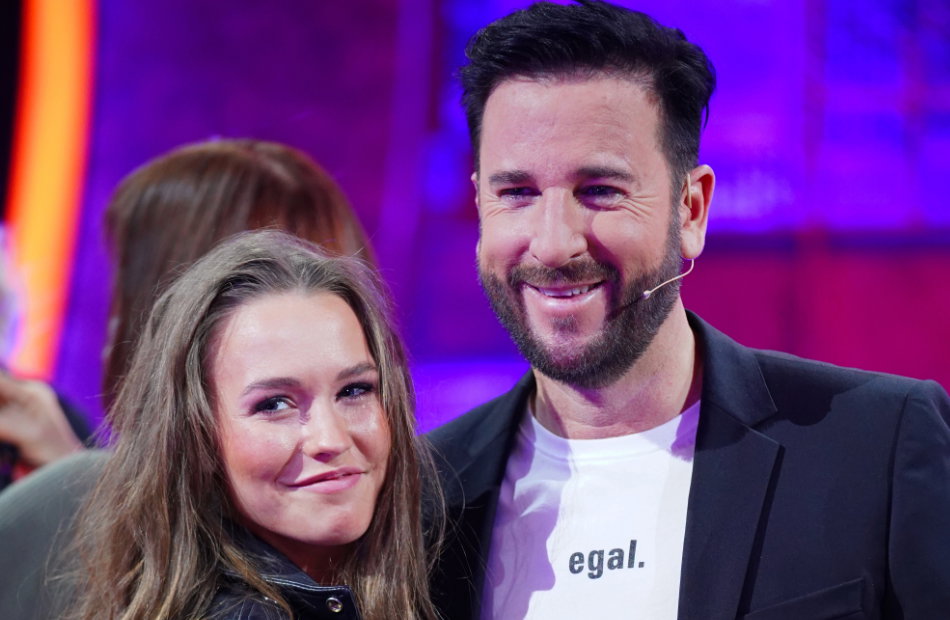 Laura Müller und Michael Wendler glücklich