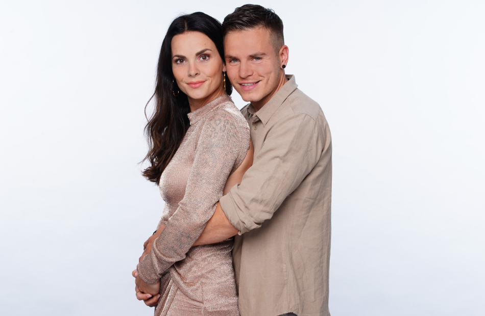 Denise Kappés (29) und ihr Freund Henning Merten, Sommerhaus der Stars