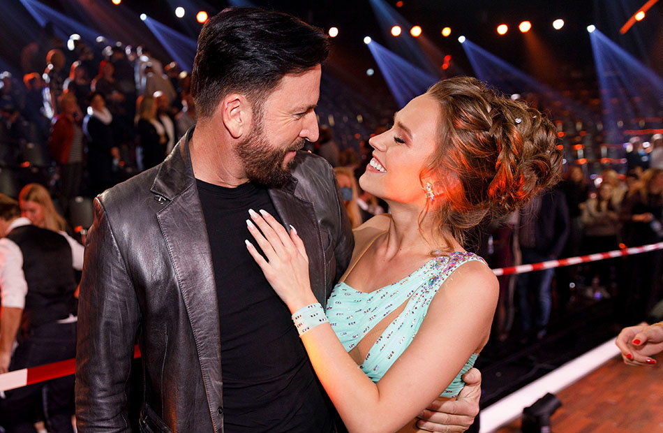 Michael Wendler und Laura Müller turteln