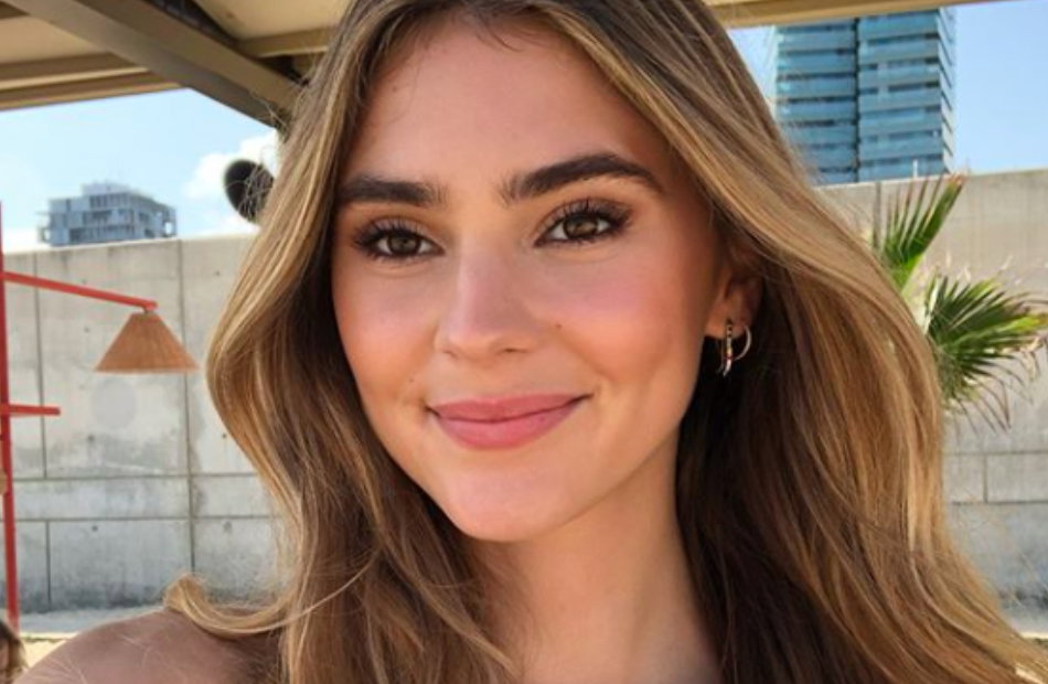 Stefanie Giesinger lächelt